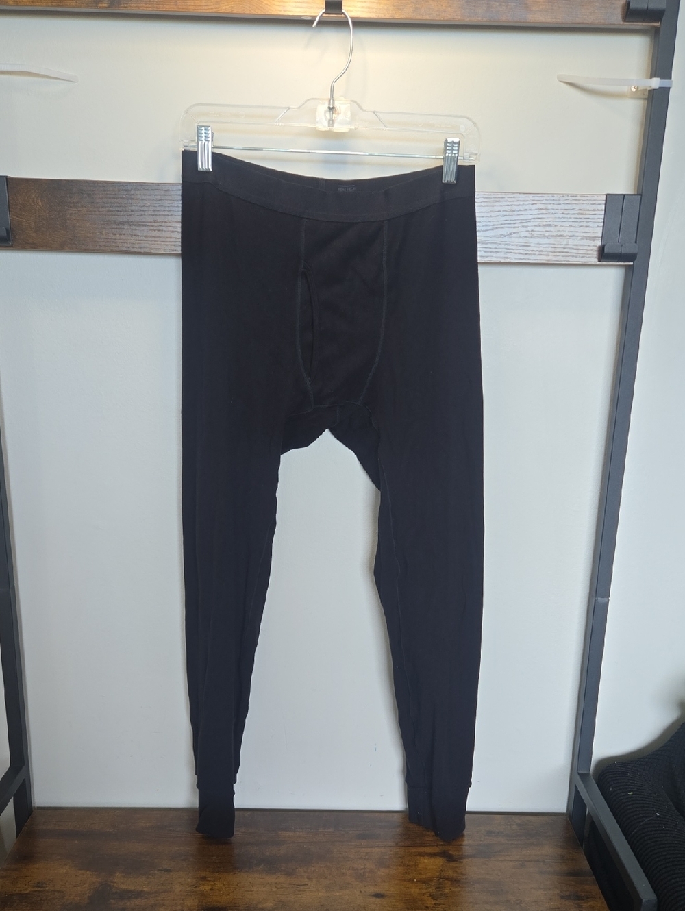 Uniqlo Men's Black Thermal Undershirt Long Johns